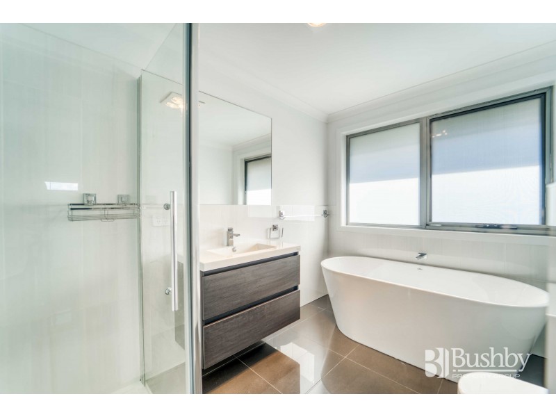 1/4 Whymper Court, Prospect Vale TAS 7250