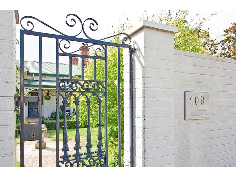 109 Elphin Road, Newstead TAS 7250