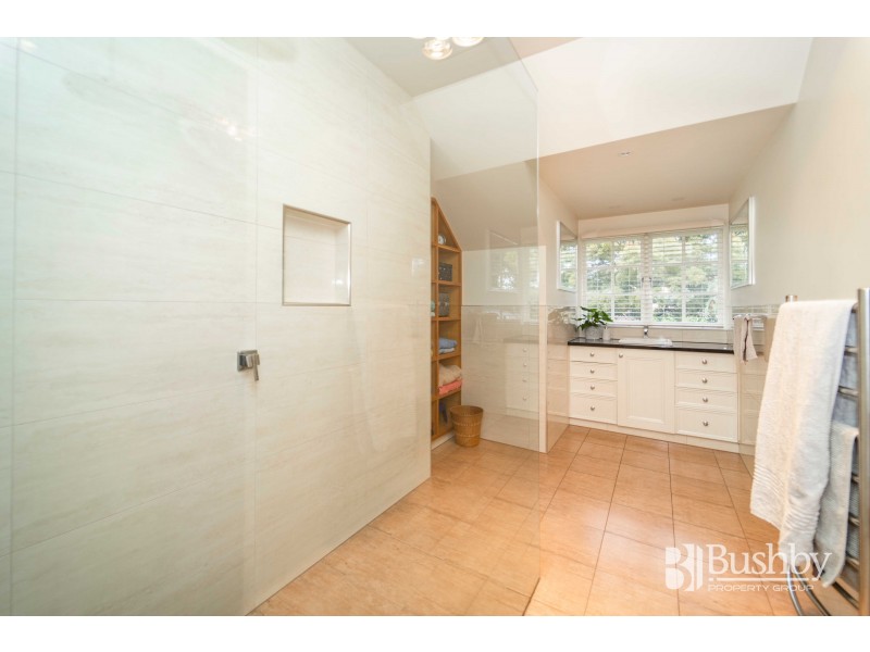 22 Normanstone Road, South Launceston TAS 7249