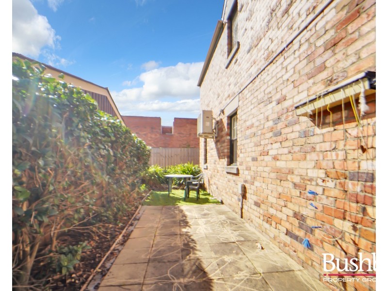 1/247a Charles Street, Launceston TAS 7250