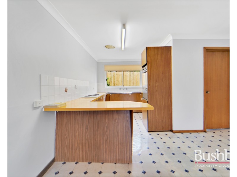 2/71 Outram Street, Summerhill TAS 7250