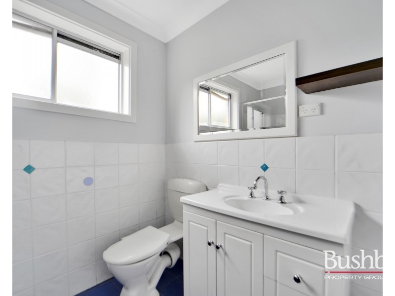 2/71 Outram Street, Summerhill TAS 7250