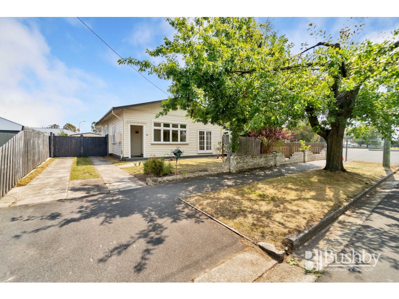 21 Birdwood Street, Mowbray TAS 7248