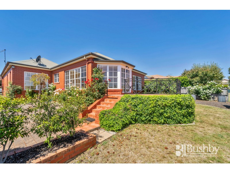 5 Grantham Close, Prospect Vale TAS 7250