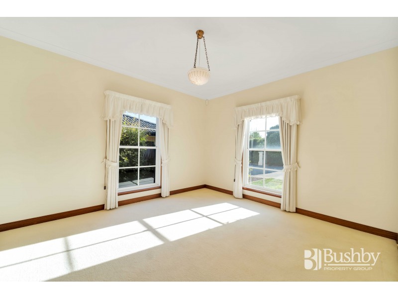 5 Grantham Close, Prospect Vale TAS 7250