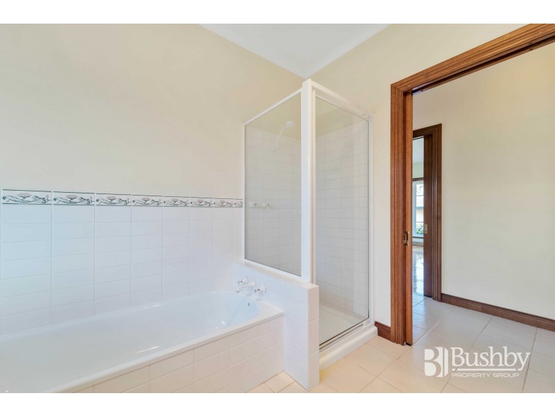 5 Grantham Close, Prospect Vale TAS 7250