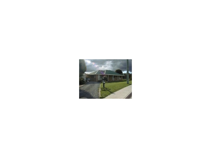 2 Cootamundra Drive, Perth TAS 7300
