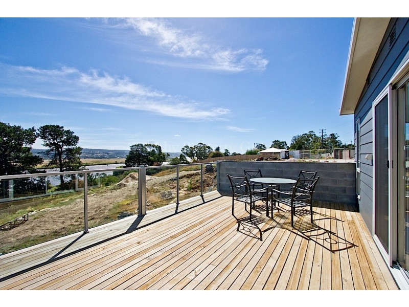 13/73 Foch Street, Mowbray TAS 7248