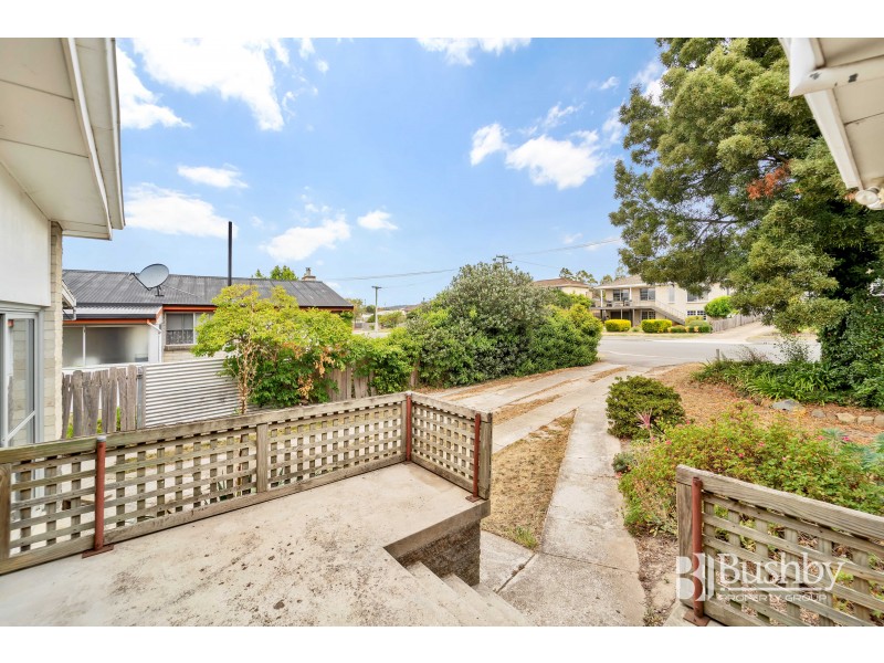 18 Charlton Street, Norwood TAS 7250