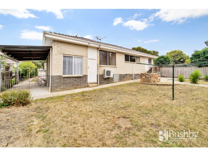 18 Charlton Street, Norwood TAS 7250