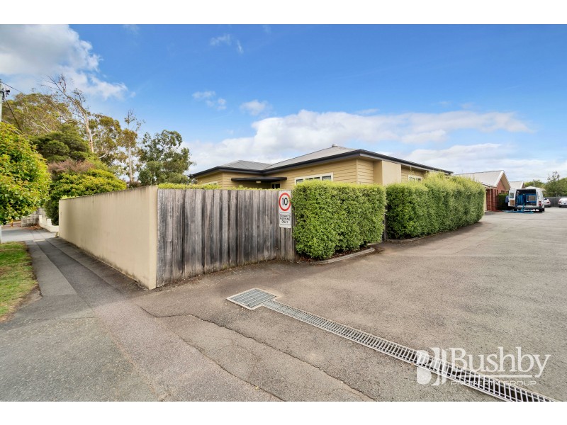 1/10-12 Plumer Street, Mowbray TAS 7248