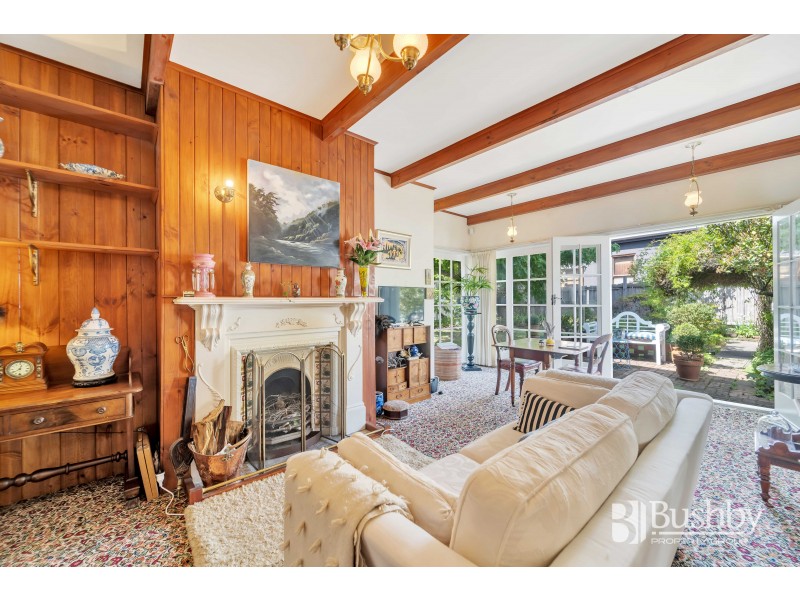 8 St Georges Square, East Launceston TAS 7250