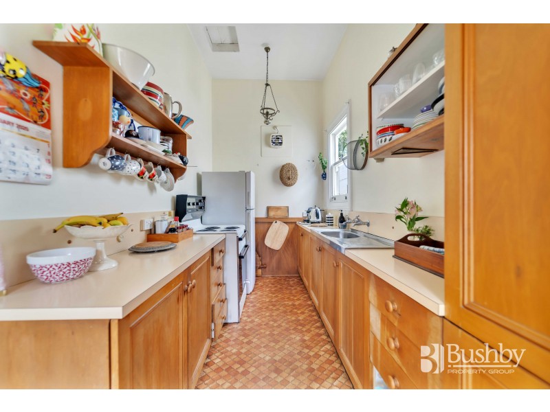 8 St Georges Square, East Launceston TAS 7250