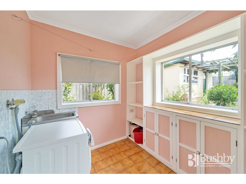 6 Bond Street, Kings Meadows TAS 7249