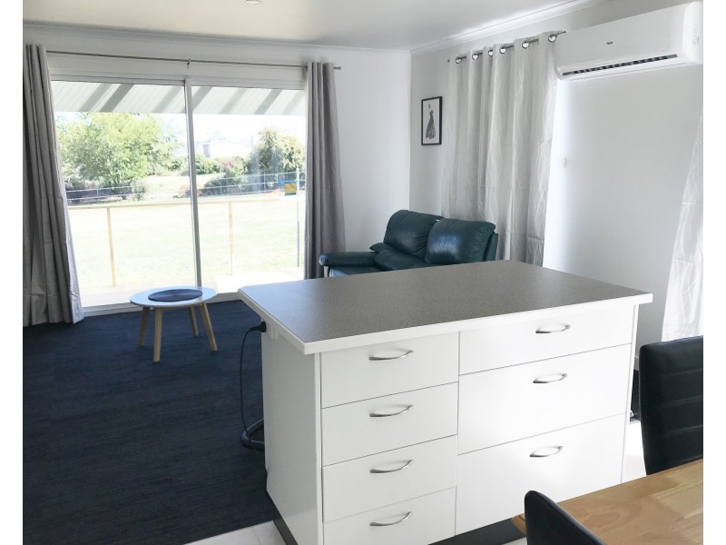 2/53 George Town Road, Newnham TAS 7248