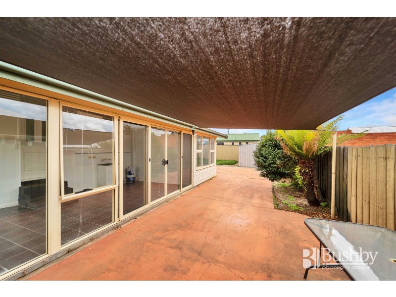 69 Paringa Avenue, Newnham TAS 7248