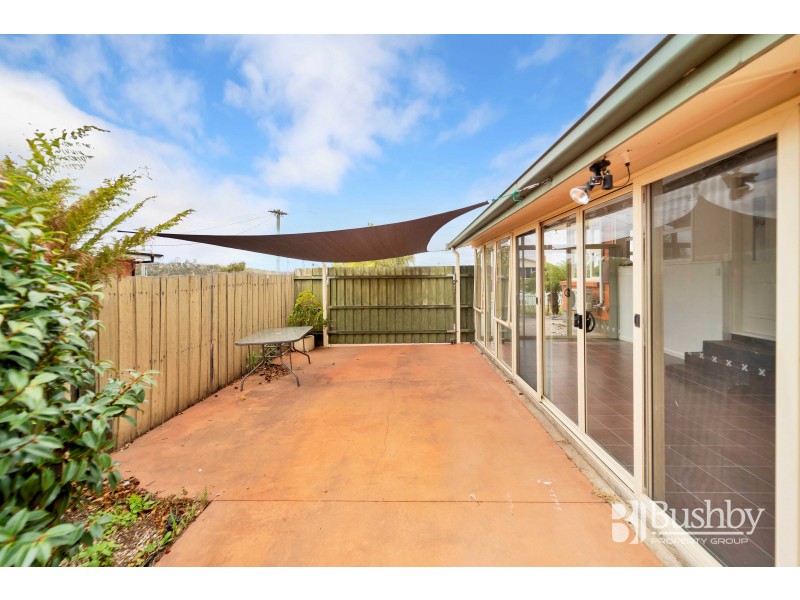 69 Paringa Avenue, Newnham TAS 7248