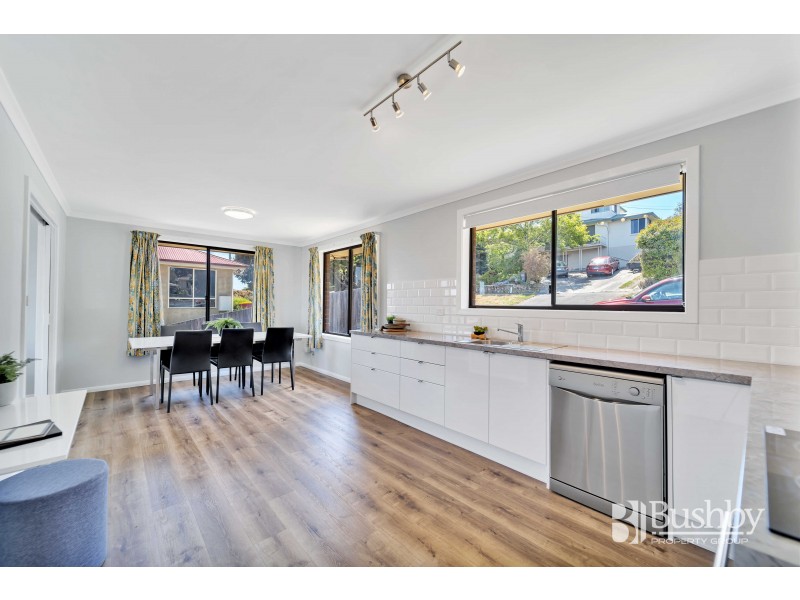 19 Kerran Crescent, South Launceston TAS 7249