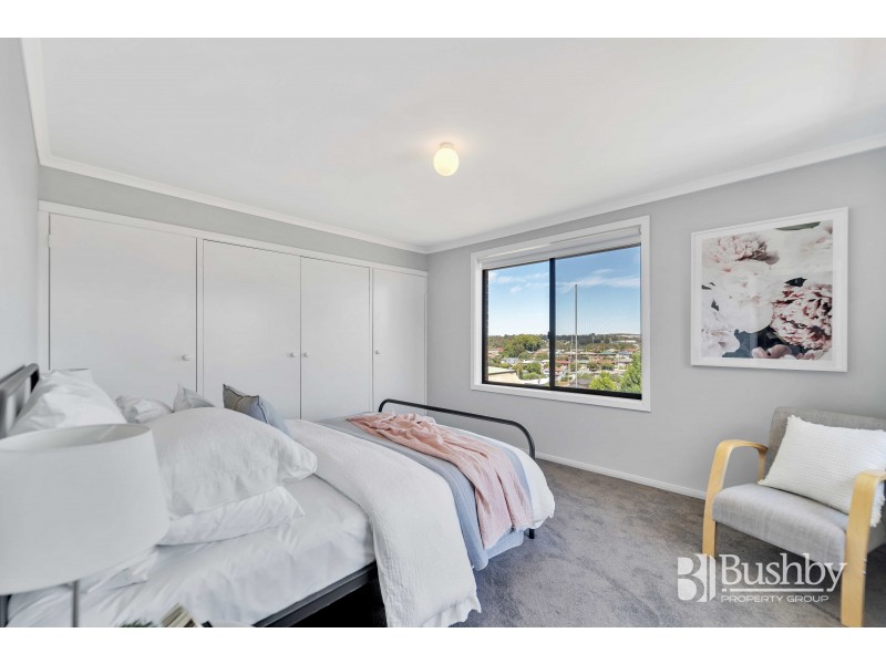 19 Kerran Crescent, South Launceston TAS 7249