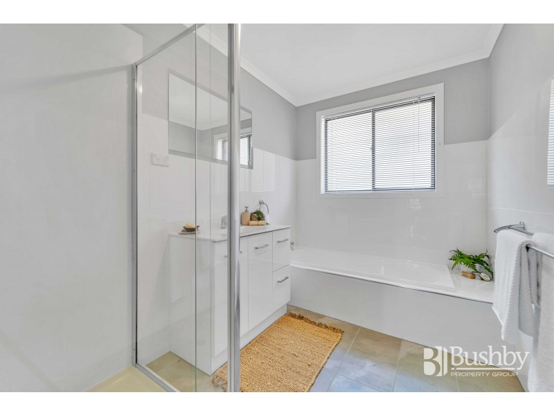 19 Kerran Crescent, South Launceston TAS 7249