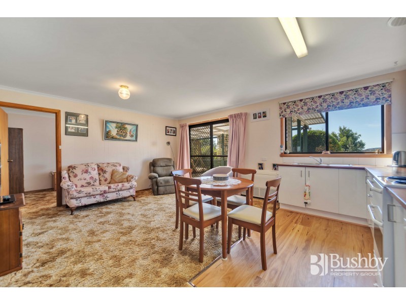 8 Ernest Street, Beauty Point TAS 7270