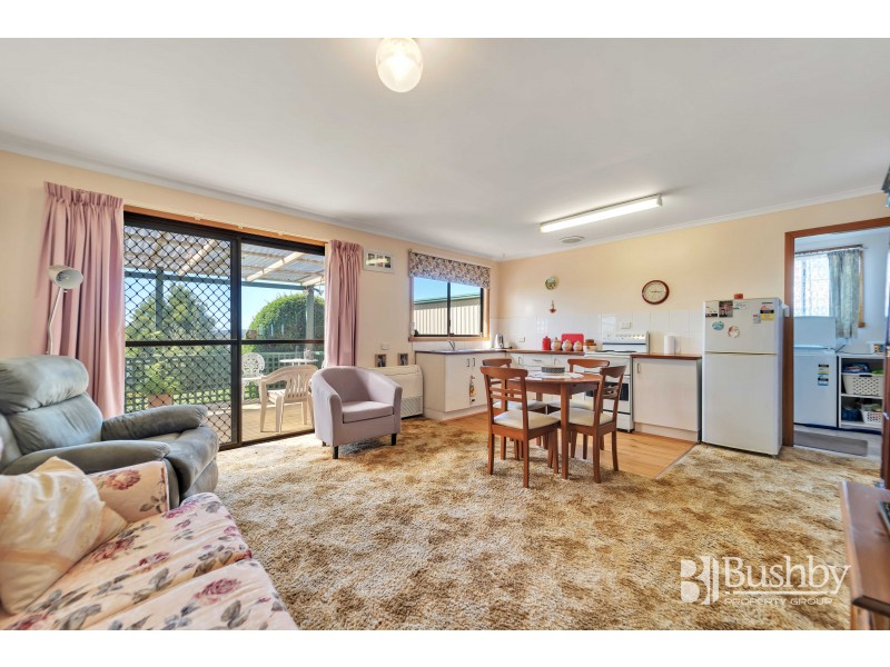 8 Ernest Street, Beauty Point TAS 7270