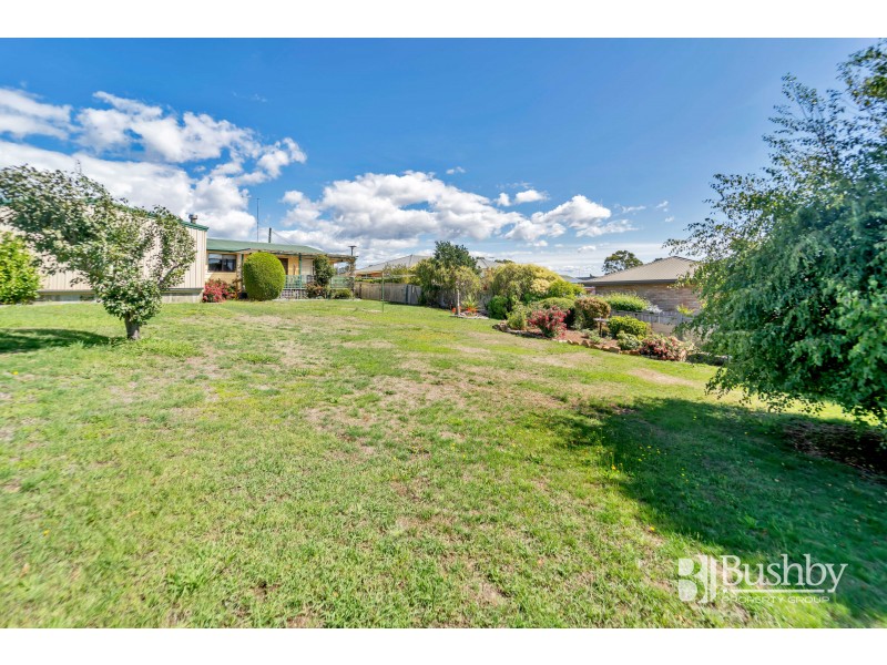 8 Ernest Street, Beauty Point TAS 7270