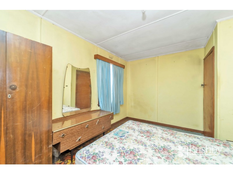 12 Fryett Street, Waverley TAS 7250