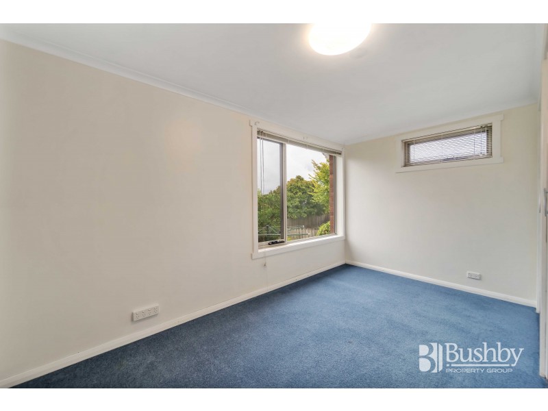 15 Julie Crescent, Newnham TAS 7248