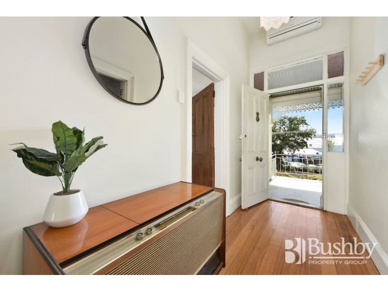 36 racecourse cres, Launceston TAS 7250