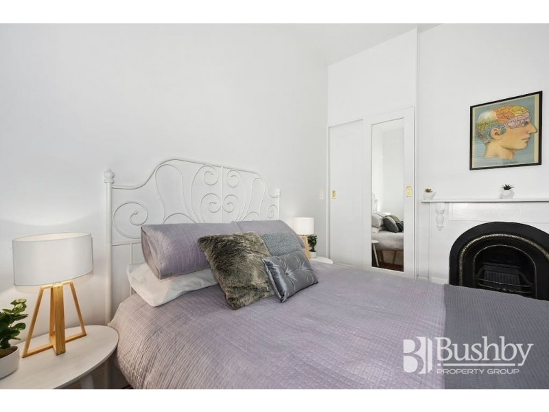 36 racecourse cres, Launceston TAS 7250