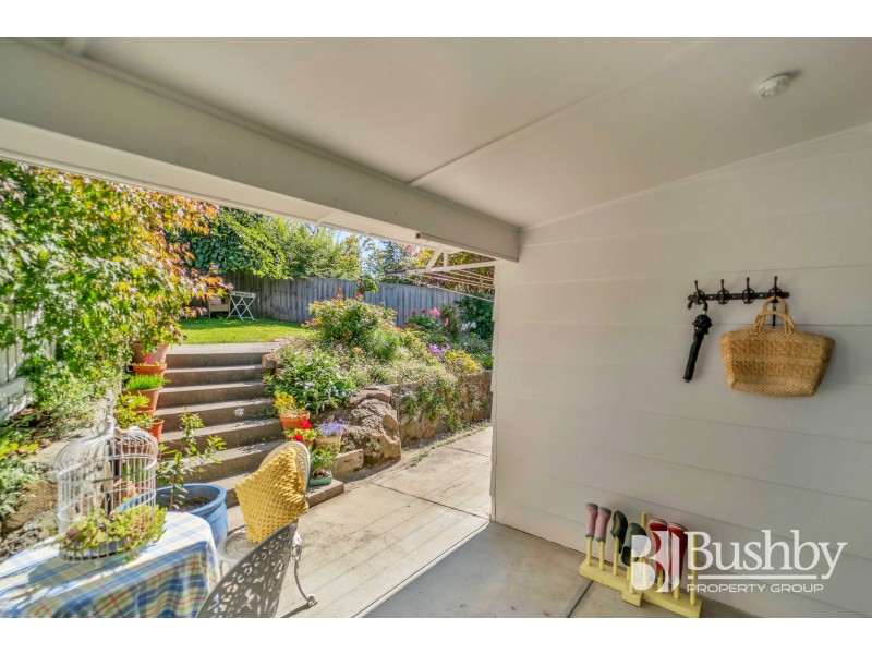 93 Gravelly Beach Rd, Gravelly Beach TAS 7276