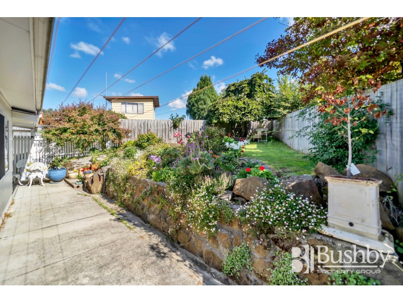 93 Gravelly Beach Rd, Gravelly Beach TAS 7276