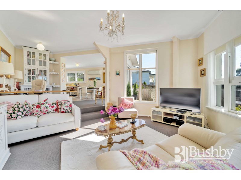 93 Gravelly Beach Rd, Gravelly Beach TAS 7276