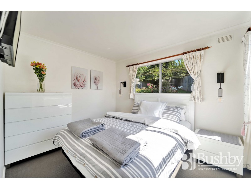 93 Gravelly Beach Rd, Gravelly Beach TAS 7276