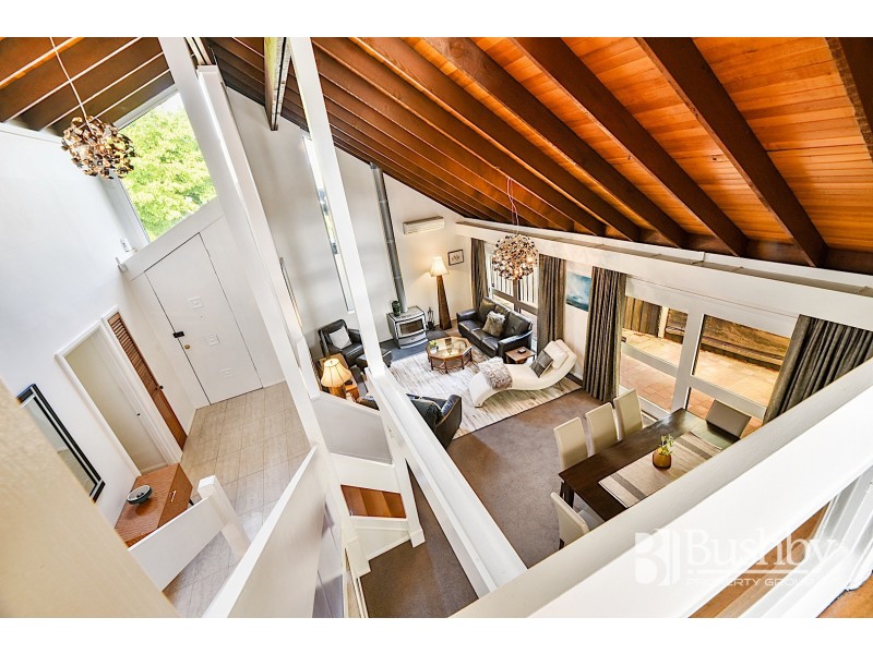 2 Kensington Gardens, Norwood TAS 7250