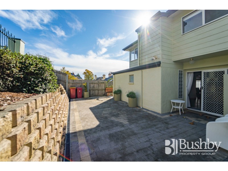 46 Racecourse Crescent, Launceston TAS 7250