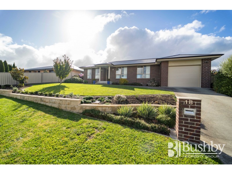 18 Dafnis Drive, Newnham TAS 7248
