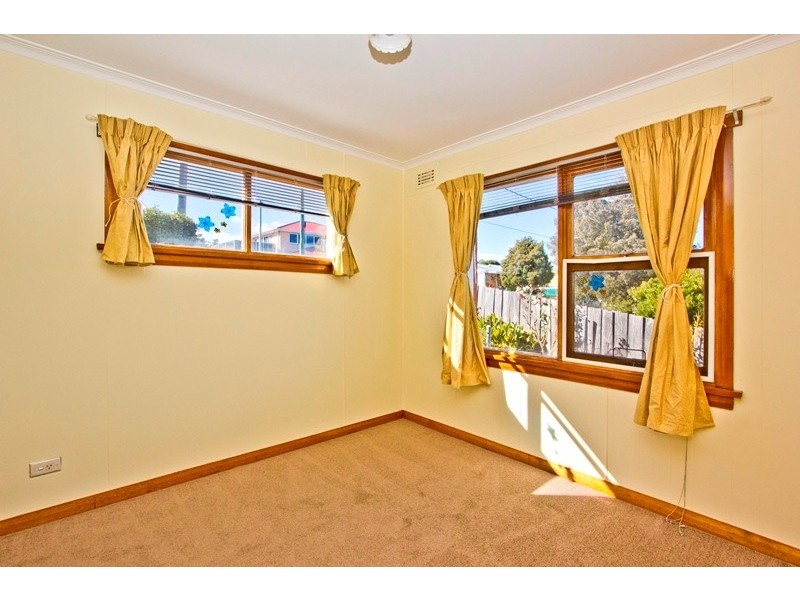 4 Cromwell Street, Ravenswood TAS 7250