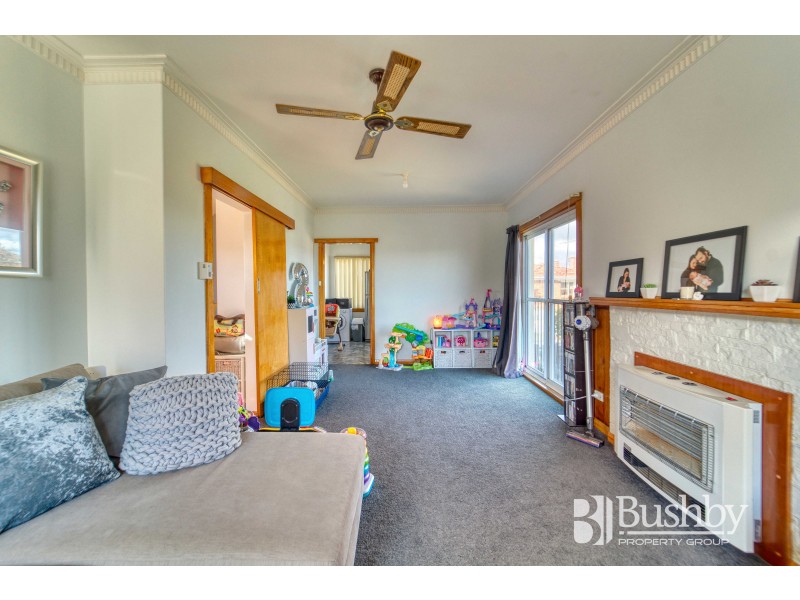 3 Swan Street, Newnham TAS 7248