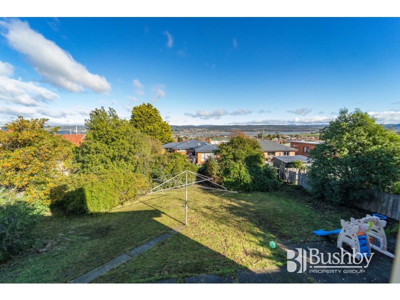 3 Swan Street, Newnham TAS 7248