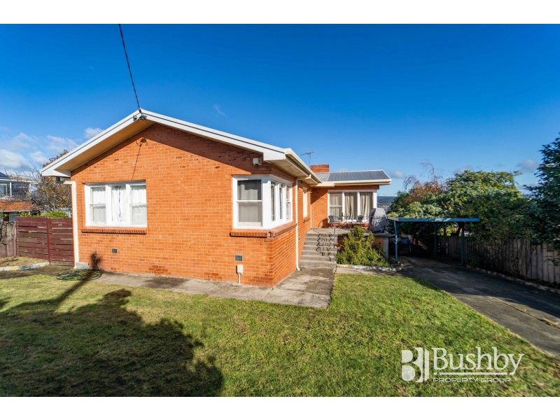3 Swan Street, Newnham TAS 7248