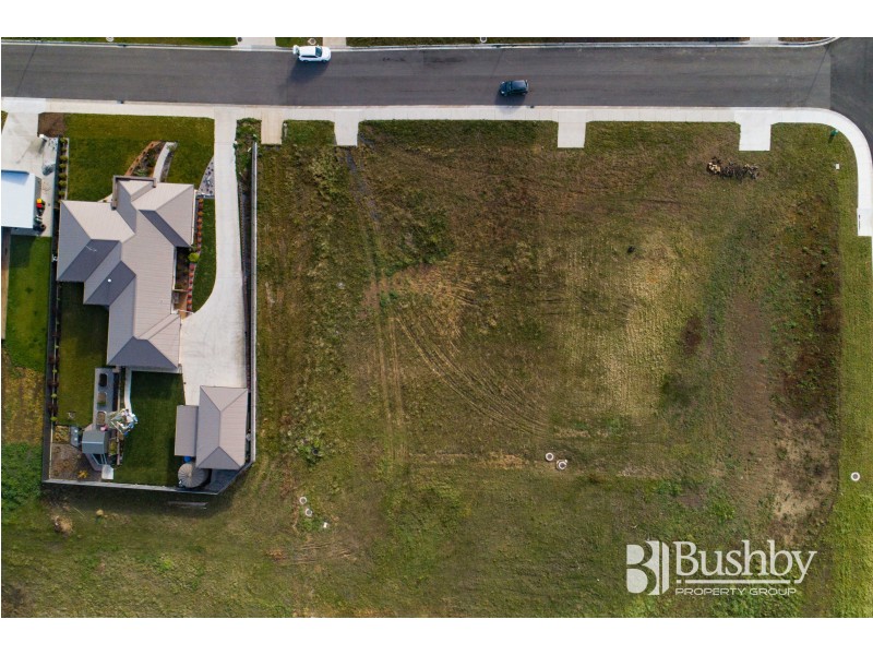 3 Tenzing Drive, St Leonards TAS 7250