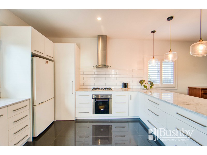 7 Como Crescent, Newstead TAS 7250