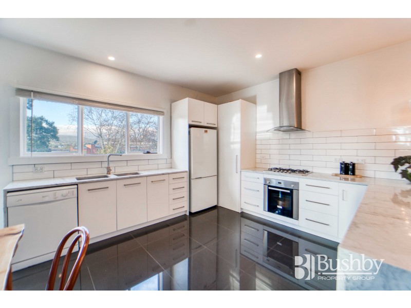 7 Como Crescent, Newstead TAS 7250