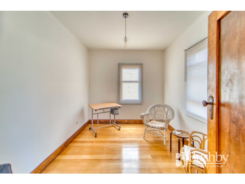 7 Como Crescent, Newstead TAS 7250