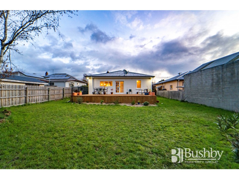 7 Como Crescent, Newstead TAS 7250
