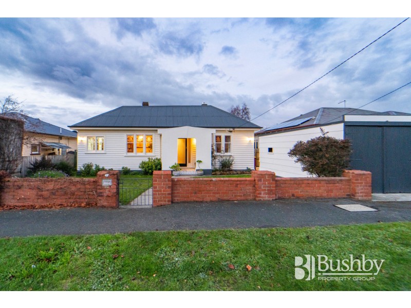 7 Como Crescent, Newstead TAS 7250