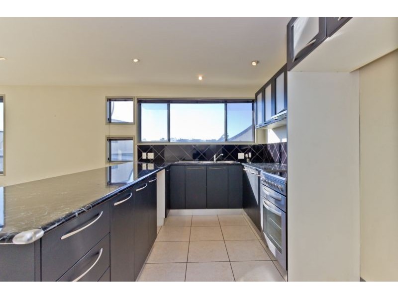 4/8 Albert Street, Youngtown TAS 7249