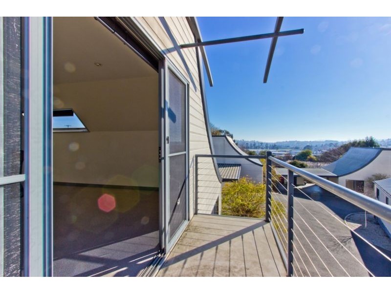 4/8 Albert Street, Youngtown TAS 7249